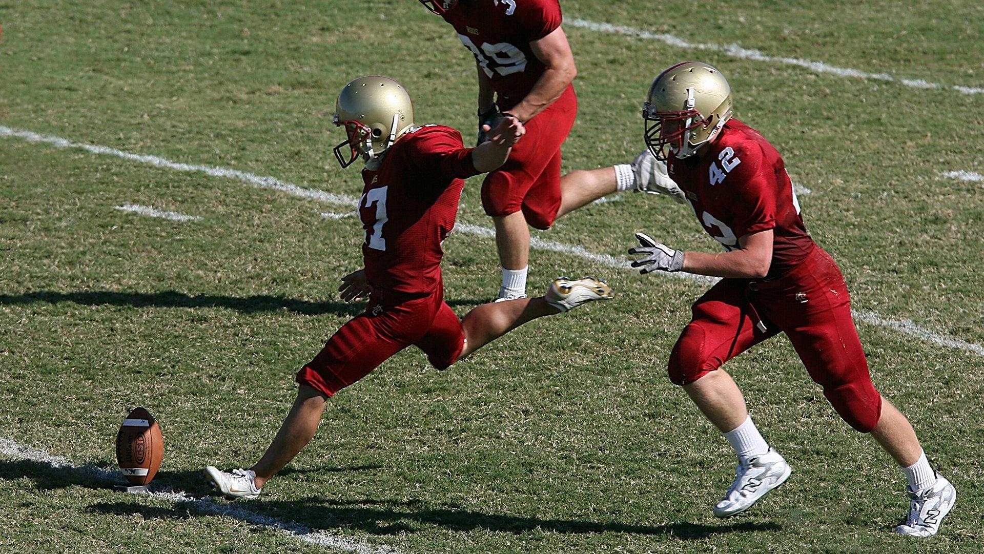 凯恩火力全开完美适配新体系，图赫尔时代启航斩获三连胜