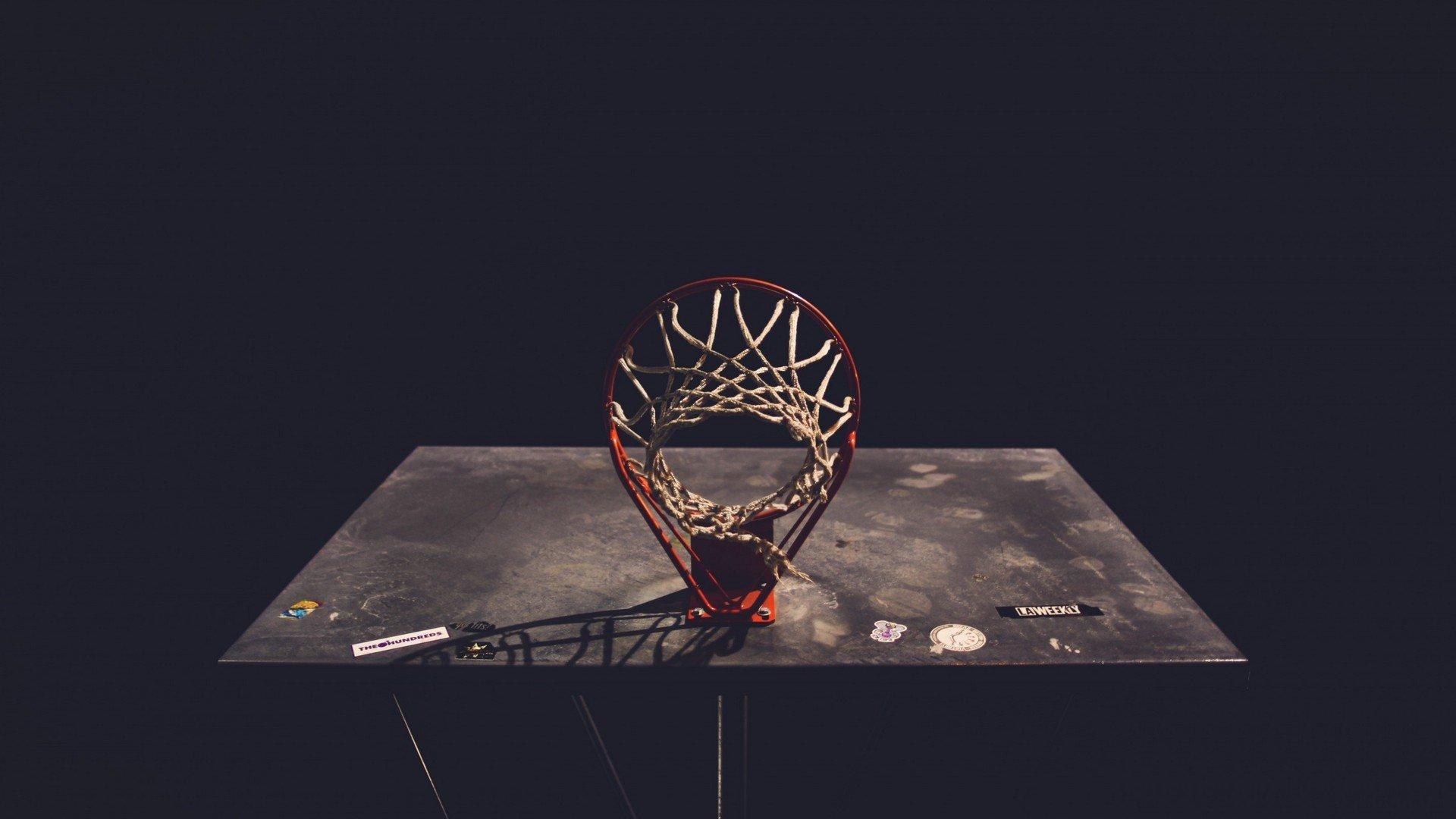 背靠背激战灰熊考验杨瀚森 吧友热议，AI预测能否胜过真懂球？